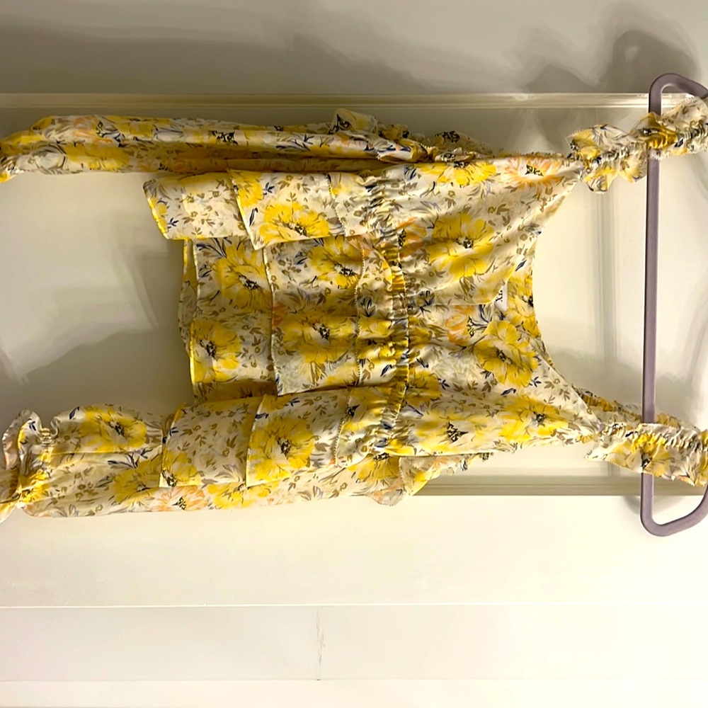 Floral baby doll long sleeve silk top w shoulder exposed